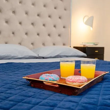 Apartment Luxurious Blue&yellow In Center *