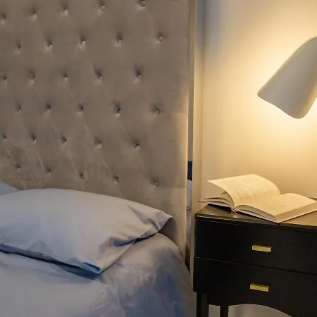 Apartment Luxurious Blue&yellow In Center Kaunas