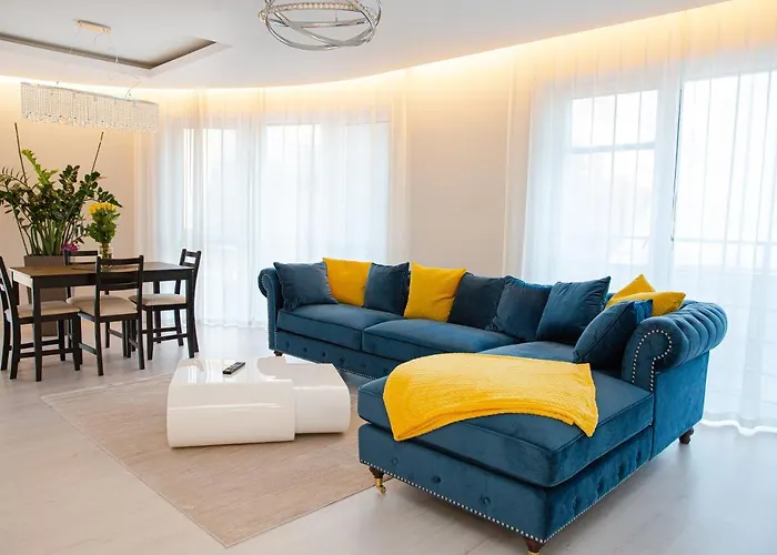 דירה Luxurious Blue&yellow In Center קובנה